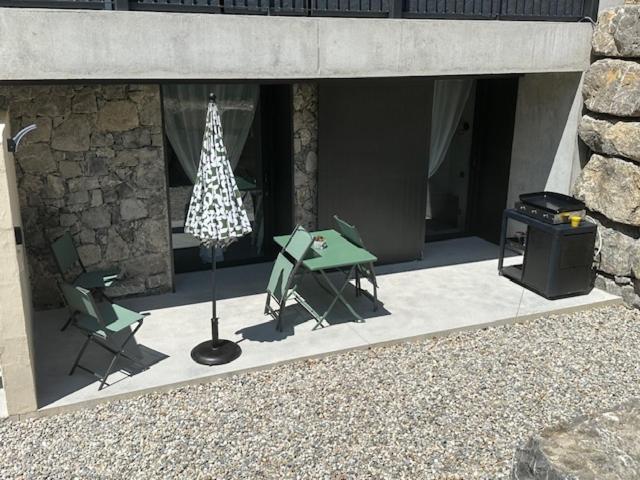 Gites Les Rochers De Plaisians Екстериор снимка
